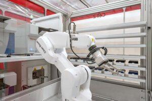 ABB Manufacturer Cleanroom Robots