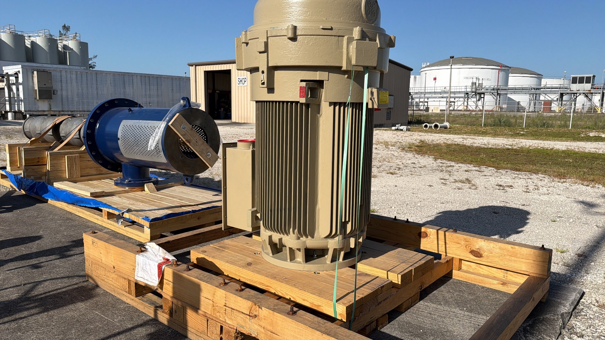 Industrial equipment warehouse